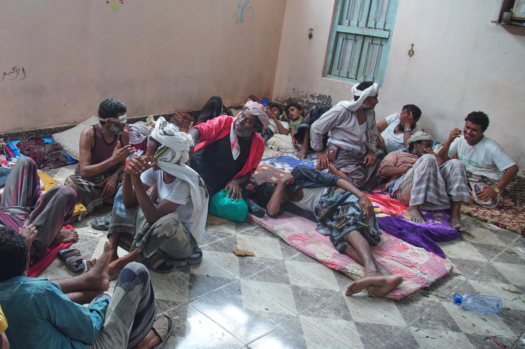 Displaced Yemenis rest at a temporary shelter in the Dar Saad district of Aden, Yemen, Saturday, Sept. 12, 2026, after fleeing Houthi attacks in the western coastal cities of al-Khokha and Mokha. (AP Photo/Abdulnasser Alseddik)