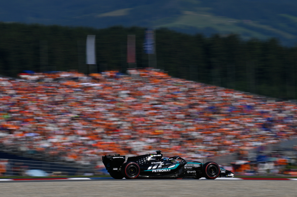 Mercedes driver George Russell of Britain steers his car during the qualifying session ahead of the Austrian F1 Grand Prix, in Spielberg, Austria, Saturday, June 27, 2026. (AP Photo/Denes Erdos)