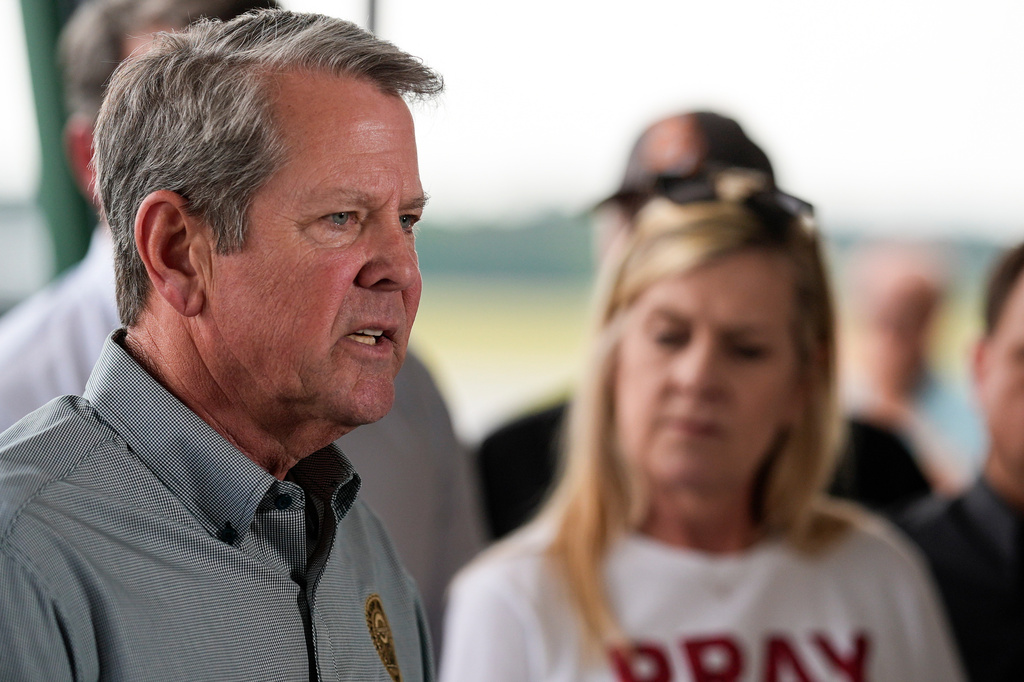 Gov. Brian Kemp speaks on the fires in Southeast Georgia, Friday, April 24, 2026, in Waycross, Ga. (AP Photo/Mike Stewart)
