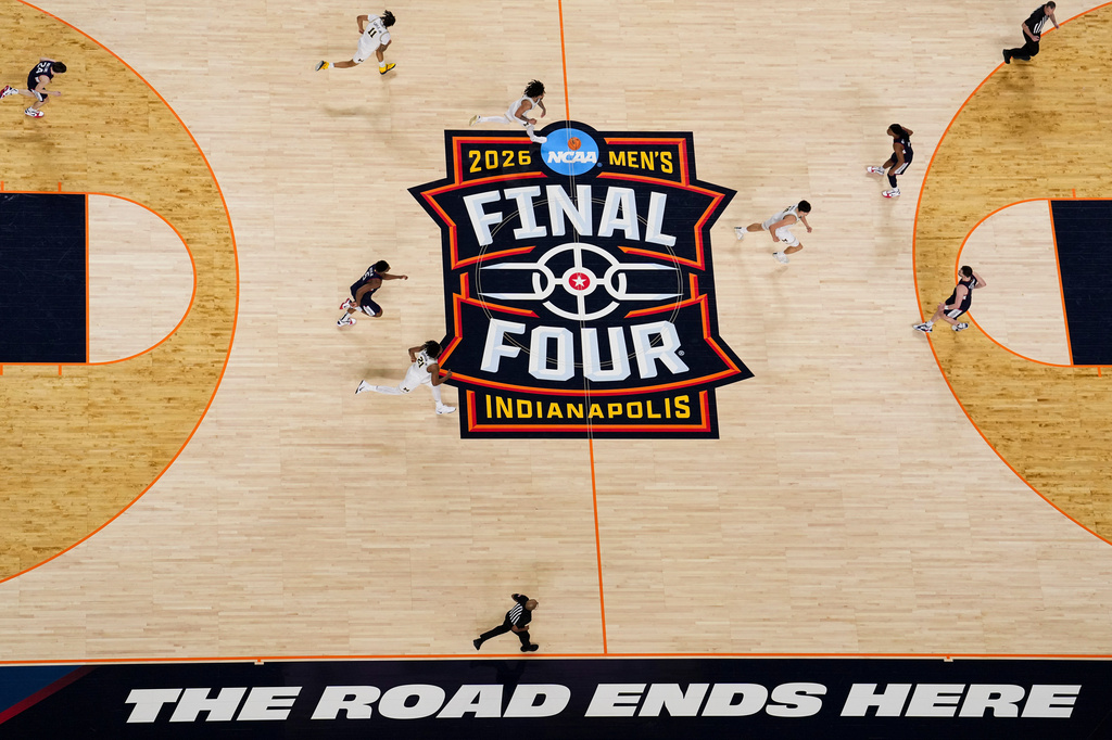 UConn and Michigan compete during the second half of the NCAA college basketball tournament national championship game at the Final Four, Monday, April 6, 2026, in Indianapolis. (AP Photo/AJ Mast)