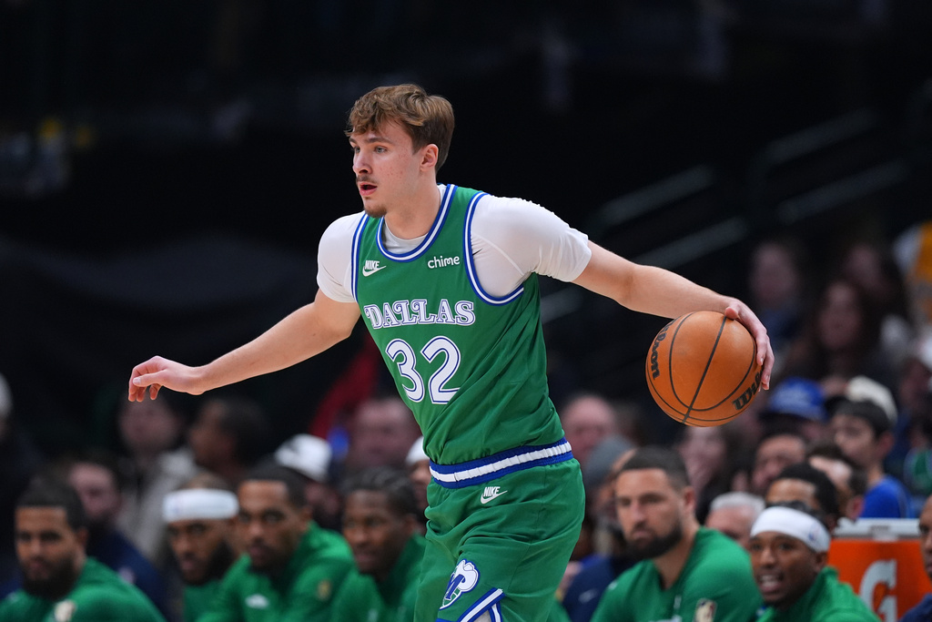 Dallas Mavericks forward Cooper Flagg works the floor against the Los Angeles Lakers during the first half of an NBA basketball game Saturday, Jan. 24, 2026, in Dallas. (AP Photo/Julio Cortez)