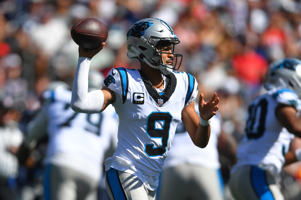 Carolina Panthers quarterback Bryce Young (9) throws a pass against the New England Patriots during the first half of an NFL football game, Sunday, Sept. 28, 2025, in Foxborough, Mass. (AP Photo/Steven Senne)