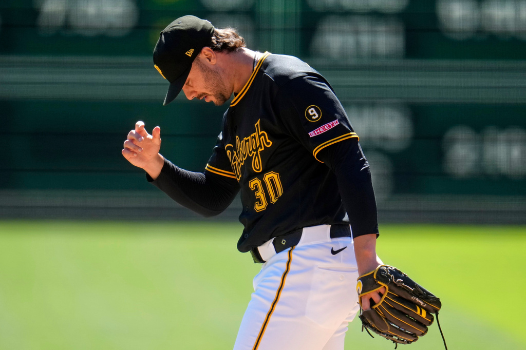 Pittsburgh Pirates pitcher Paul Skenes collects himself on the mound after giving up a solo home run to St. Louis Cardinals' Alec Burleson during the first inning of a baseball game in Pittsburgh, Thursday, Sept. 24, 2026. (AP Photo/Gene J. Puskar)
