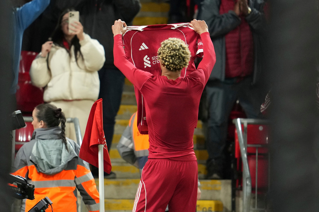 Liverpool's Hugo Ekitike celebrates after scoring his side's second goal during the English League Cup third round soccer match between Liverpool and Southampton at the Anfield stadium in Liverpool, England, Tuesday, Sept. 23, 2025. (AP Photo/Jon Super)