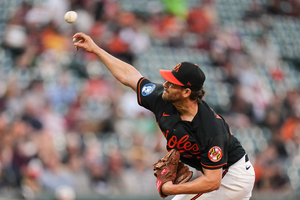Baltimore Orioles starting pitcher Dean Kremer delivers during the second inning of a baseball game against the Arizona Diamondbacks, Monday, April 13, 2026, in Baltimore. (AP Photo/Stephanie Scarbrough)
