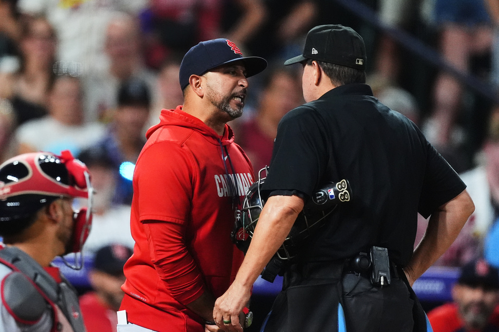 St. Louis Cardinals manager Oliver Marmol, right, argues after he was ejected from the game by home plate umpire Doug Eddings in the sixth inning of a baseball game against the Colorado Rockies Friday, Sept. 4, 2026, in Denver. (AP Photo/David Zalubowski)