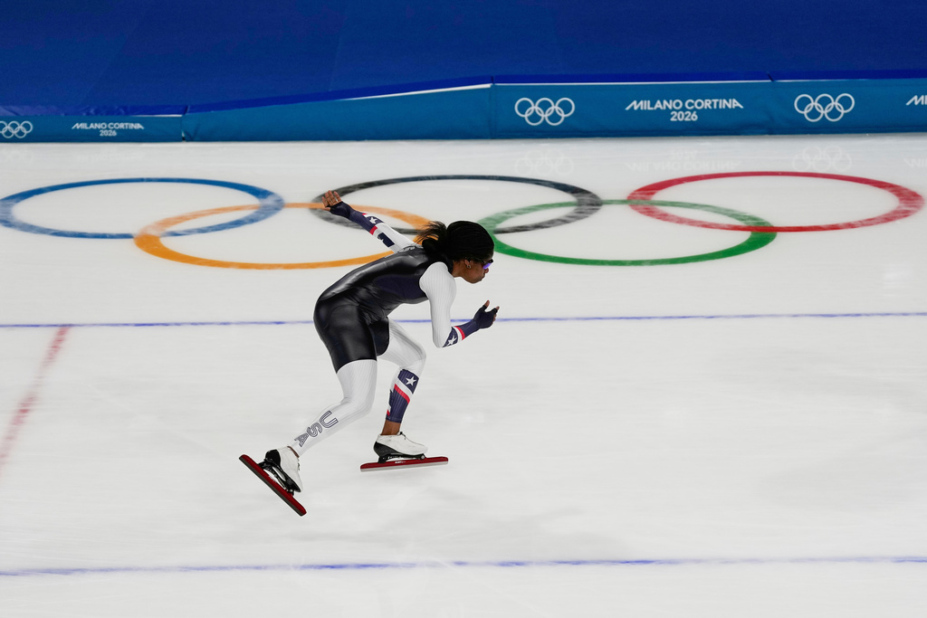United States' Erin Jackson warms up during a speedskating training session at the 2026 Winter Olympics, in Milan, Italy, Thursday, Feb. 5, 2026. (AP Photo/Lee Jin-man)
