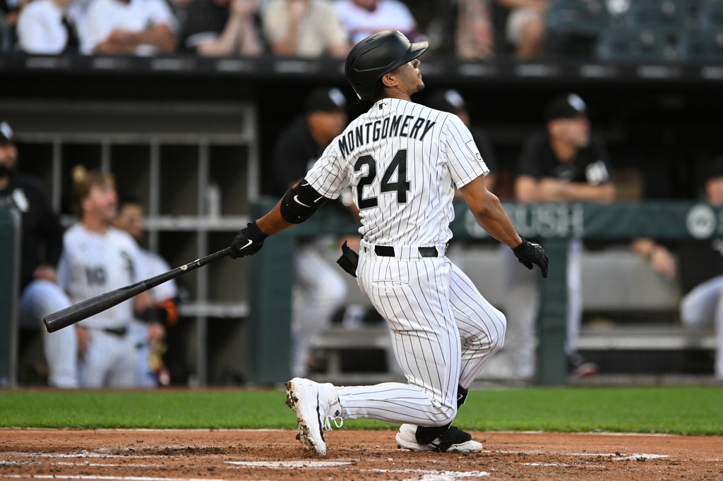 Chicago White Sox's Braden Montgomery watches his RBI triple during the first inning of a baseball game against the New York Yankees in Chicago, Monday, July 27, 2026. (AP Photo/Paul Beaty)