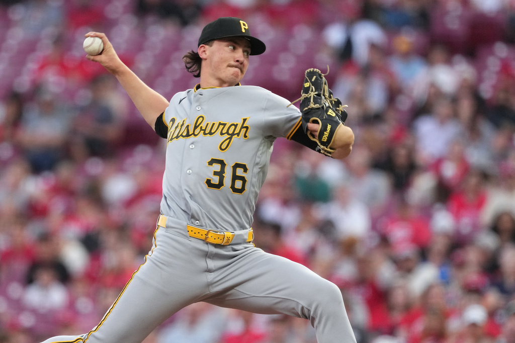 Pittsburgh Pirates pitcher Bubba Chandler delivers a pitch during the second inning of a baseball game against the Cincinnati Reds, Tuesday, March 31, 2026, in Cincinnati. (AP Photo/Kareem Elgazzar)