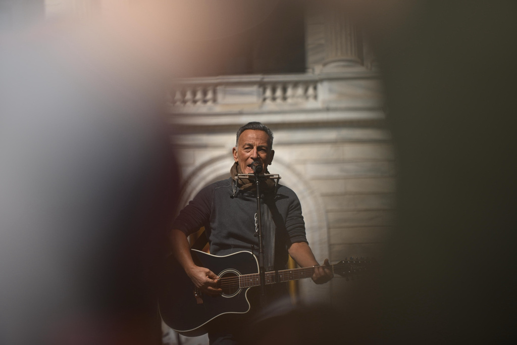 Bruce Springsteen performs during tthe "No Kings" protest Saturday, March 28, 2026, in St. Paul, Minn. (AP Photo/Tom Baker)