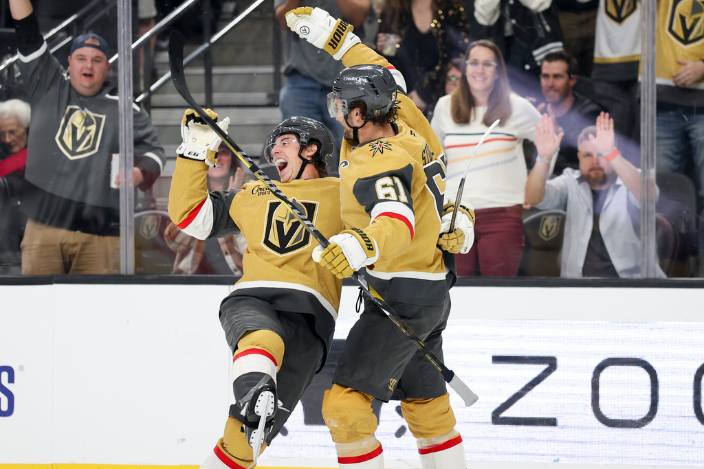 Mark Stone injured in Golden Knights' win over Flames