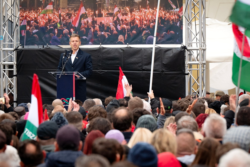 Leader of the Hungarian opposition Tisza Party Peter Magyar delivers his speech during the party's nationwide roadshow in Gyor, Hungary, Saturday, Nov. 15, 2025. (Csaba Krizsan/MTI via AP)