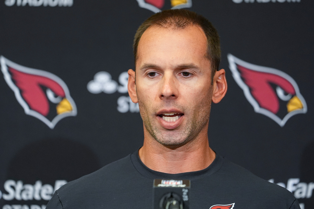 Arizona Cardinals head coach Jonathan Gannon speaks during a press conference following an NFL football game against the Indianapolis Colts in Indianapolis, Sunday, Oct. 12, 2025. (AP Photo/Michael Conroy)