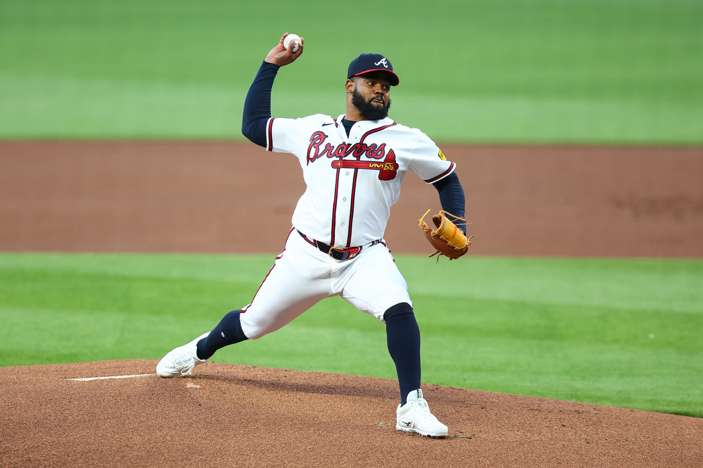 Atlanta Braves pitcher Reynaldo López delivers in the first inning of a baseball game against the Kansas City Royals, Saturday, March 28, 2026, in Atlanta. (AP Photo/Colin Hubbard)