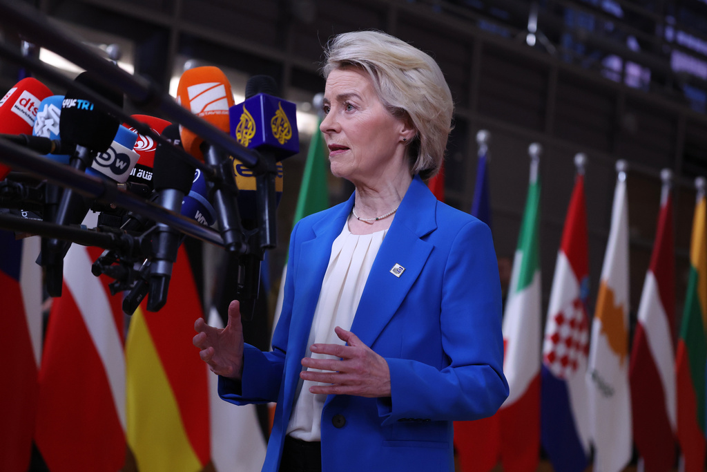 European Commission President Ursula von der Leyen speaks with the media as she arrives for the EU Summit in Brussels, Thursday, Dec. 18, 2025. (AP Photo/Omar Havana)