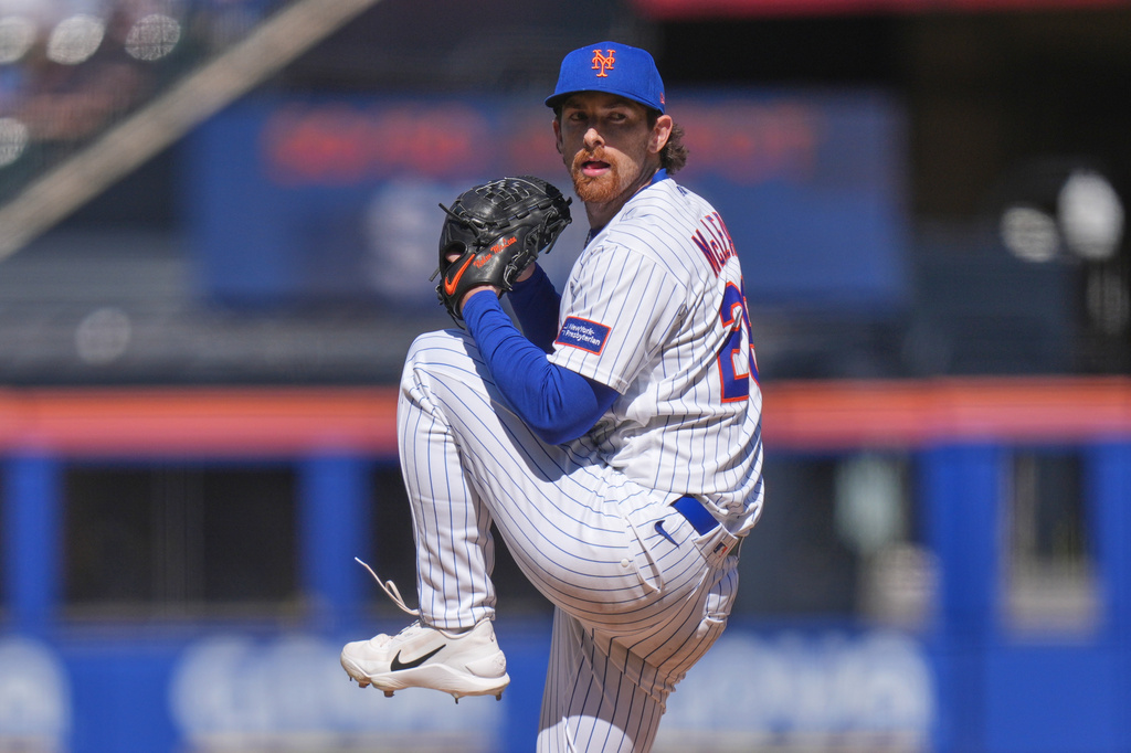 New York Mets pitcher Nolan McLean throws during the third inning of a baseball game against the Pittsburgh Pirates, Sunday, March 29, 2026, in New York. (AP Photo/Seth Wenig)