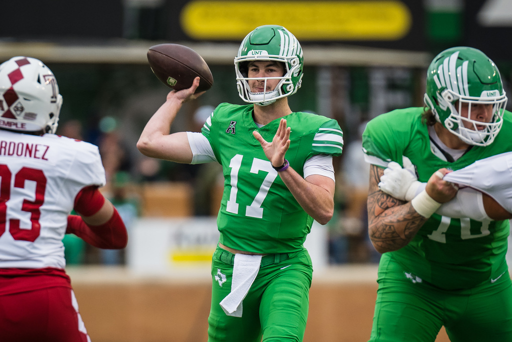 North Texas quarterback Drew Mestemaker (17) looks to pass the ball during an NCAA college football game against Temple, Friday, Nov. 28, 2025, Denton, Texas. (AP Photo/Jessica Tobias)