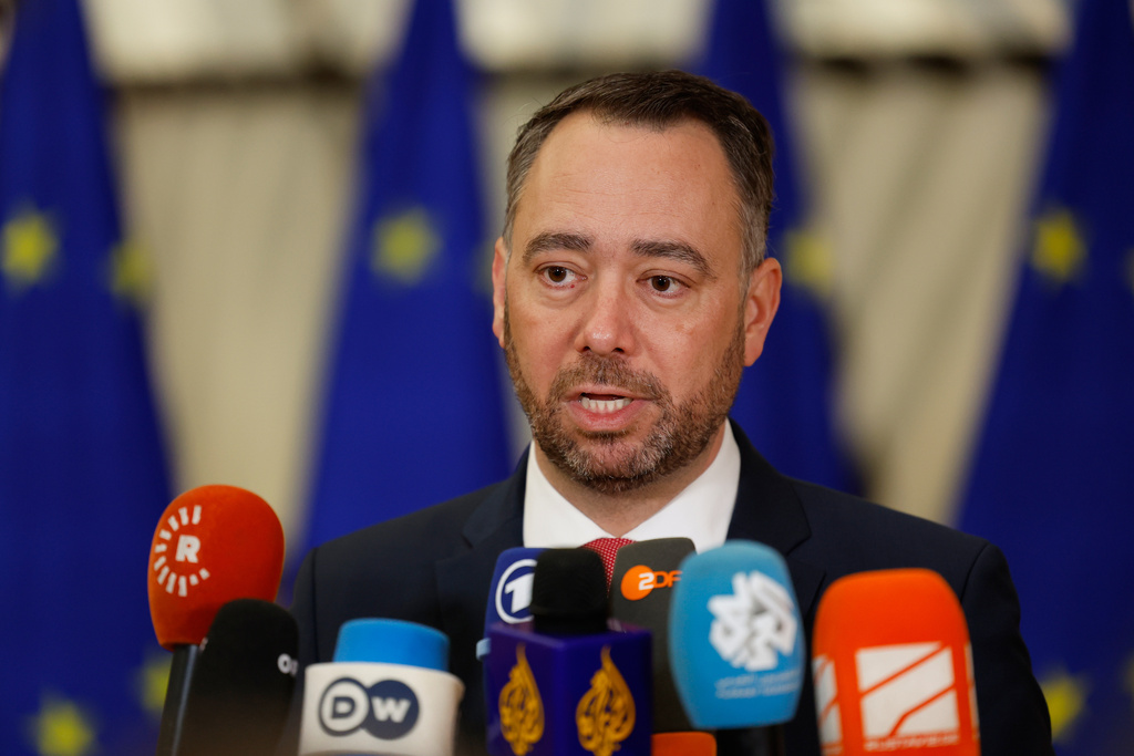 Belgium's Foreign Minister Maxime Prevot speaks with the media as he arrives for a meeting of EU foreign ministers at the European Council building in Brussels, Thursday, Jan. 29, 2026. (AP Photo/Geert Vanden Wijngaert)