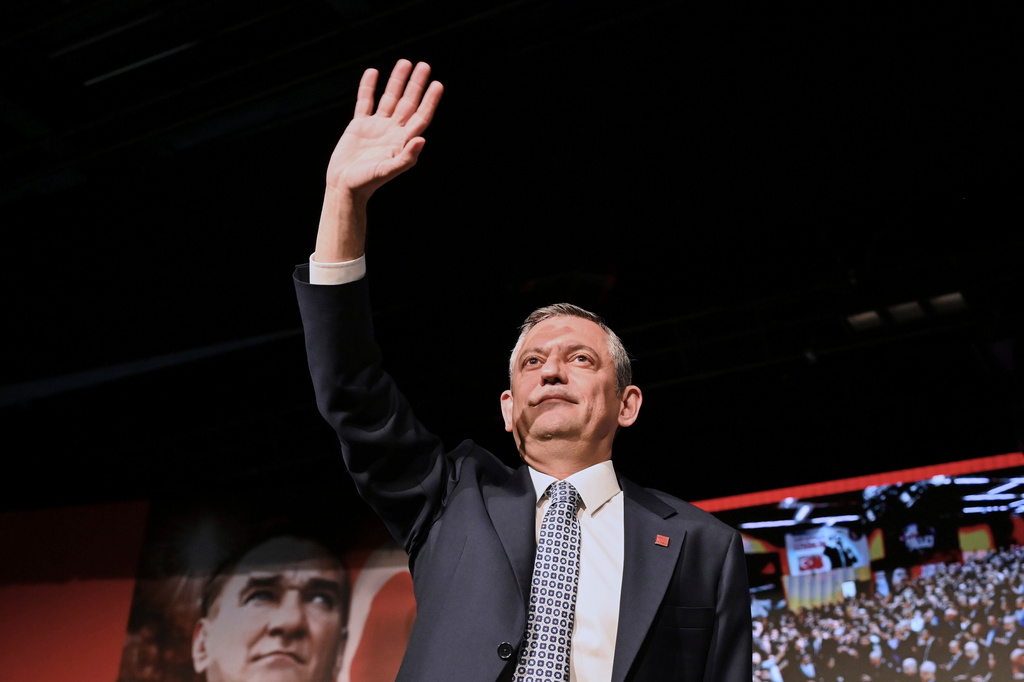 FILE - Republican People's Party or (CHP) leader Ozgur Ozel gestures to party members during his speech during a CHP convention, in Ankara, April 6, 2025. (AP Photo/Ali Unal, File)