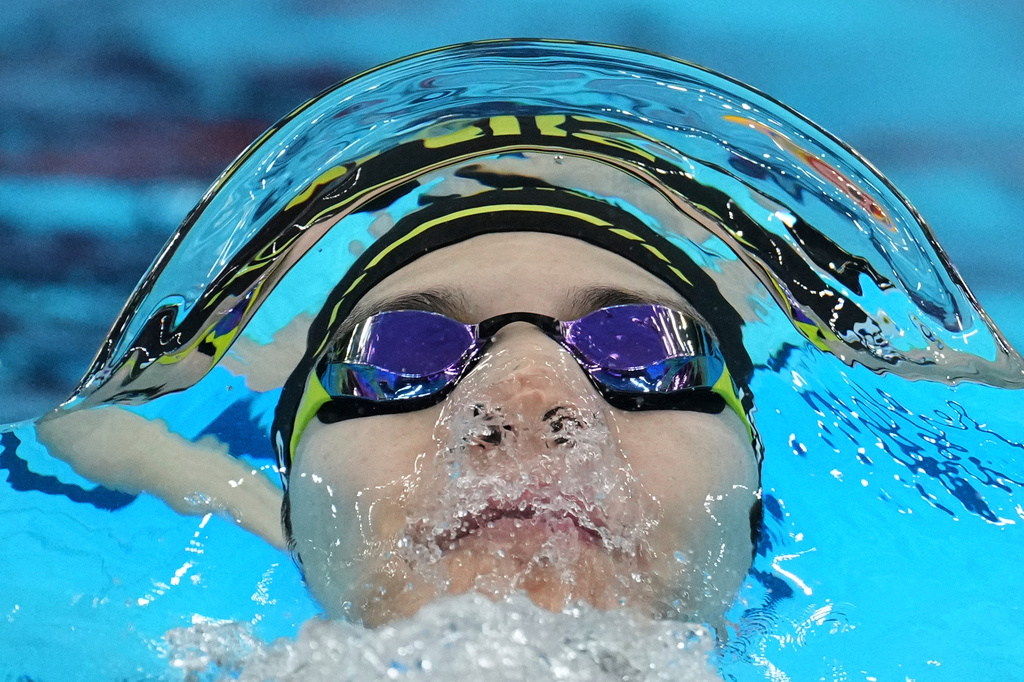Lee Ju-ho of South Korea swims in the men's 200m backstroke swimming final at the Asian Games in Tokyo, Japan, Friday, Sept. 25, 2026. (AP Photo/Hiro Komae)
