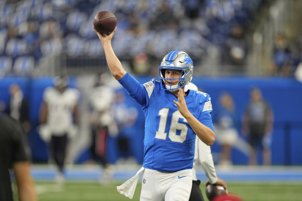 Detroit Lions quarterback Jared Goff warms up before a preseason NFL football game against the Houston Texans Saturday, Aug. 23, 2025, in Detroit. (AP Photo/Ryan Sun)