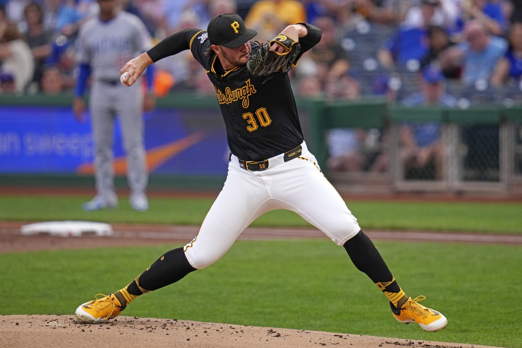 Pittsburgh Pirates pitcher Paul Skenes delivers during the first inning of a baseball game against the Chicago Cubs in Pittsburgh, Tuesday, Sept. 16, 2025. (AP Photo/Gene J. Puskar)