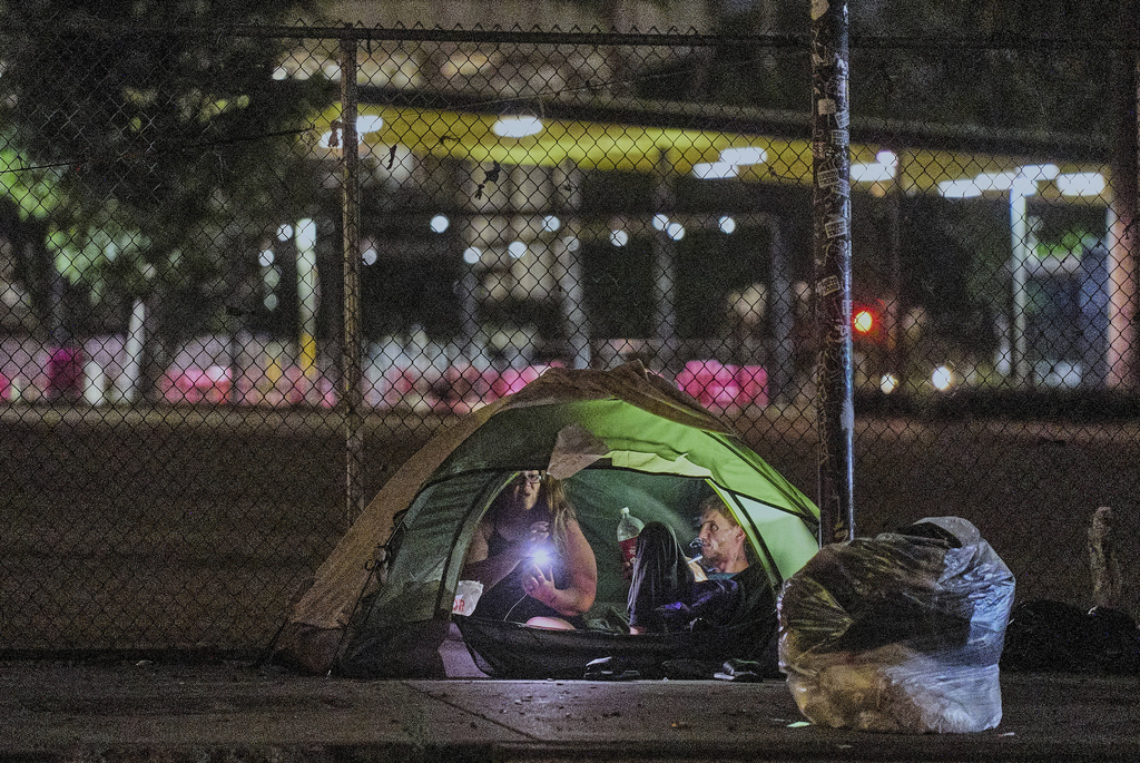 Number of homeless residents in Los Angeles County decreases in annual ...