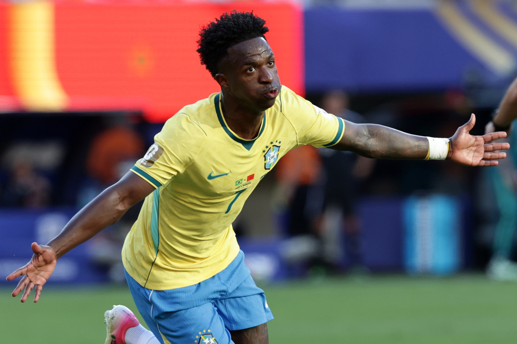 Brazil's Vinicius Junior (7) celebrates a goal iduring the World Cup Group C soccer match between Brazil and Morocco in East Rutherford, N.J., near New York, Saturday, June 13, 2026. (AP Photo/Adam Hunger)