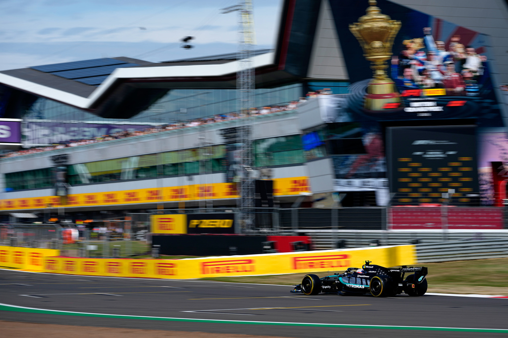 Mercedes driver Andrea Kimi Antonelli of Italy steers his car during the qualifying session for the sprint race at the British F1 Grand Prix, in Silverstone, England, Friday, July 3, 2026. (AP Photo/Darko Bandic)