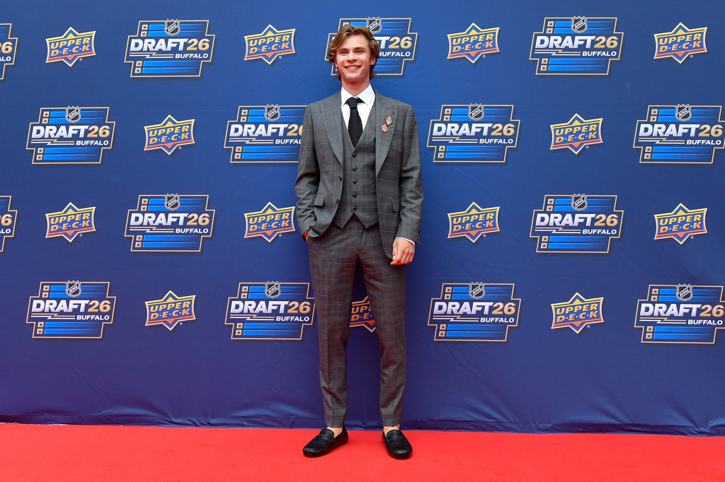 Gavin McKenna arrives on the red carpet before the NHL hockey draft Friday, June 26, 2026, in Buffalo, N.Y. (AP Photo/Adrian Kraus)