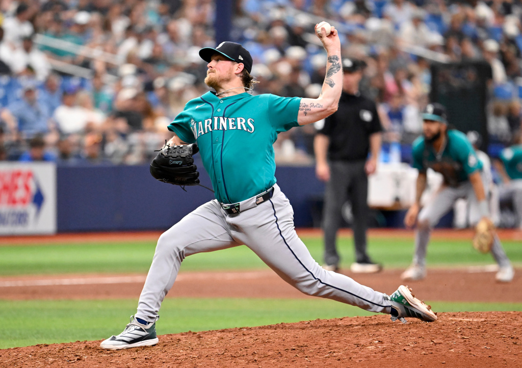 Seattle Mariners pitcher Gabe Speier throws during the seventh inning of a baseball game against the Tampa Bay Rays Saturday, July 11, 2026, in St. Petersburg, Fla. (AP Photo/Jason Behnken)