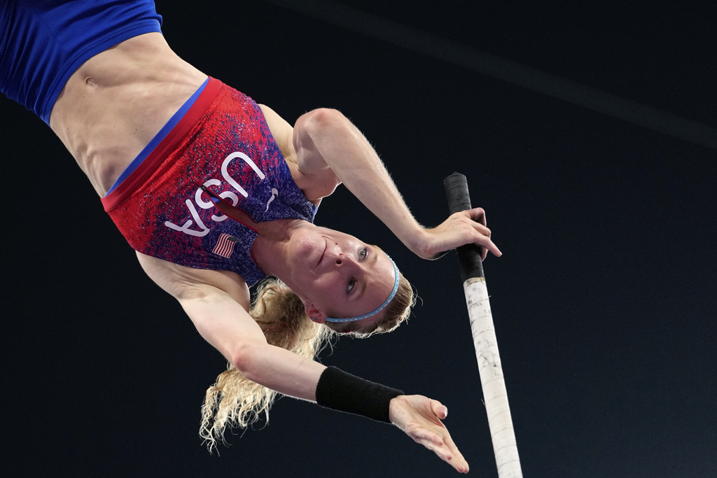United States' Sandi Morris makes an attempt in the women's pole vault final at the World Athletics Championships in Tokyo, Wednesday, Sept. 17, 2025. (AP Photo/Matthias Schrader)