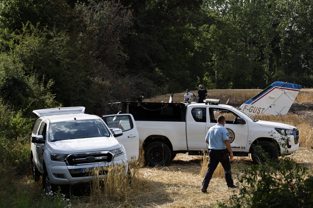Forensic technicians examine the wreckage of the Cessna 421 piloted by Ubisoft co-founder Claude Guillemot, who was killed when the aircraft crashed while approaching La Baule-Escoublac airfield Friday evening, in La Baule, western France, Saturday, June 20, 2026. (AP Photo/Jeremia Gonzalez)