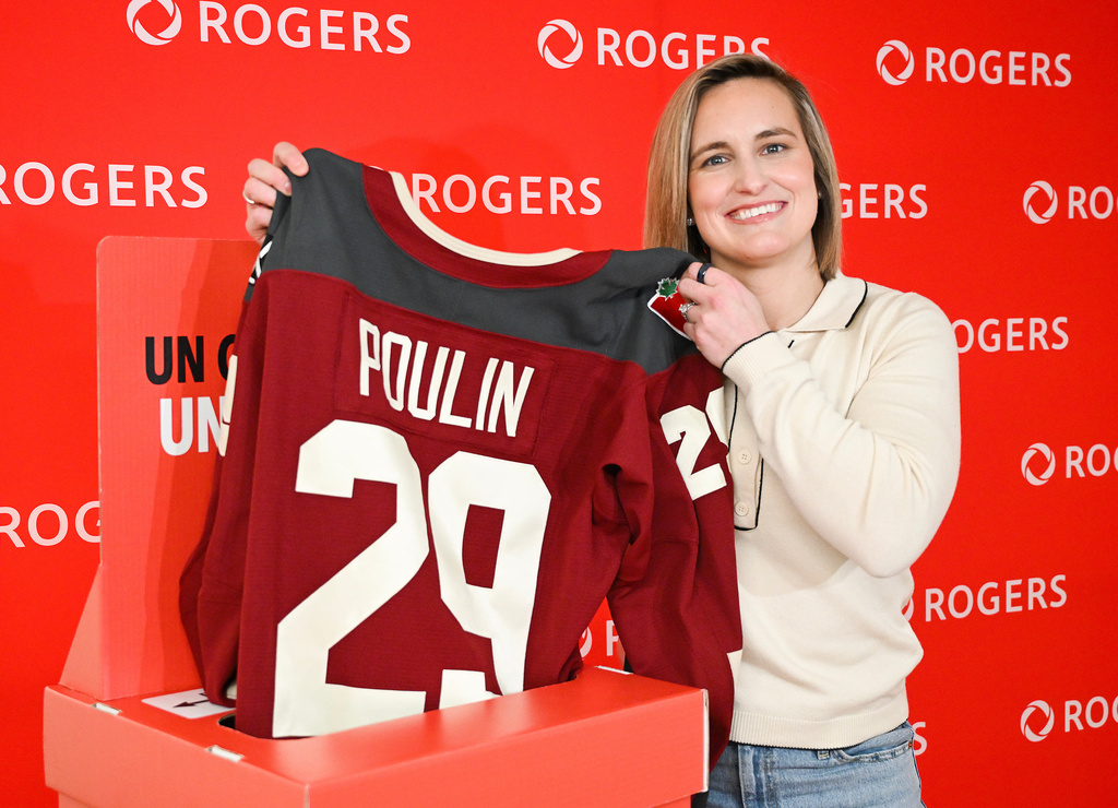 Team Canada unveils experienced women's hockey Olympic roster, led by 'Captain Clutch' Poulin