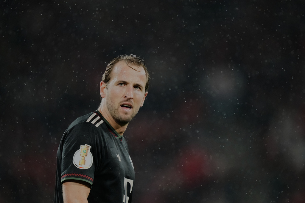 Bayern's Harry Kane reacts during the German soccer cup match between Cologne and FC Bayern Munich in Cologne, Wednesday, Oct. 29, 2025. (AP Photo/Martin Meissner)
