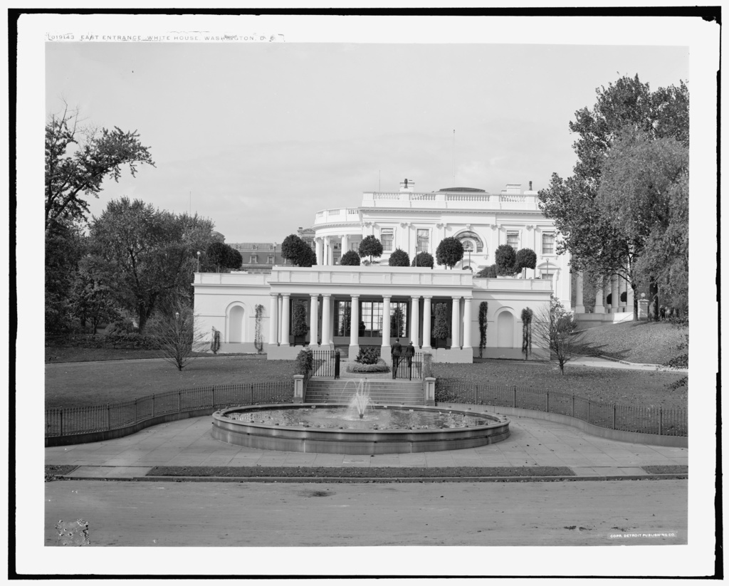 This photo provided by the U.S. Library of Congress shows the East entrance of the White House, Washington, in 1906. (U.S. Library of Congress via AP)