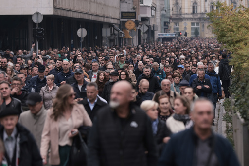 Thousands of people attend the funeral of popular Bosnian folk singer Halid Beslic, who also was also widely known for his humanitarian work during and after the country's bloody 1992-95 war, in Sarajevo, Bosnia, Monday, Oct. 13, 2025. (AP Photo/Armin Durgut) Thousands of people attend the funeral of popular Bosnian folk singer Halid Beslic, who also was also widely known for his humanitarian work during and after the country's bloody 1992-95 war, in Sarajevo, Bosnia, Monday, Oct. 13, 2025. (AP Photo/Armin Durgut)