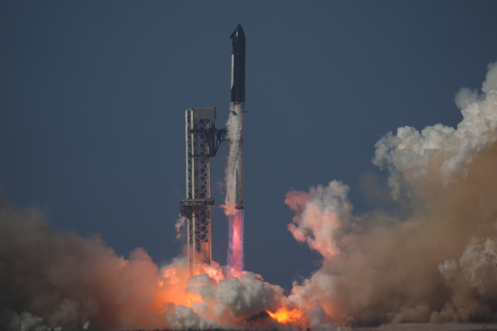 SpaceX's Starship rocket lifts off for a test flight from Starbase, Texas, Friday, July 24, 2026. (AP Photo/Eric Gay)