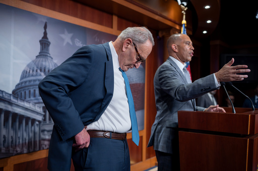 Senate Minority Leader Chuck Schumer, D-N.Y., and House Minority Leader Hakeem Jeffries, D-N.Y., right, talk with reporters following their meeting with President Donald Trump and Republican leaders on the government funding crisis, at the Capitol in Washington, Monday, Sept. 29, 2025. (AP Photo/J. Scott Applewhite) Senate Minority Leader Chuck Schumer, D-N.Y., and House Minority Leader Hakeem Jeffries, D-N.Y., right, talk with reporters following their meeting with President Donald Trump and Republican leaders on the government funding crisis, at the Capitol in Washington, Monday, Sept. 29, 2025. (AP Photo/J. Scott Applewhite)