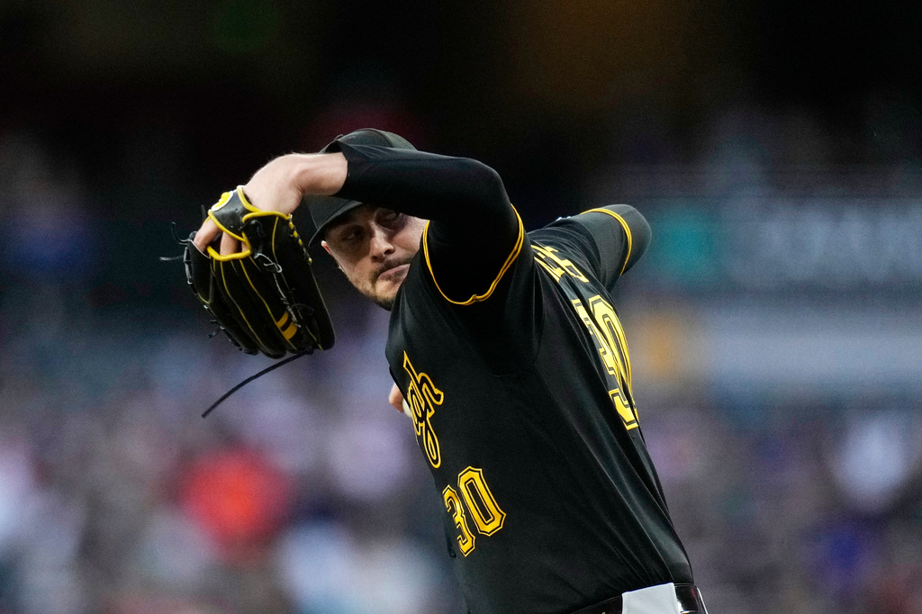 Pittsburgh Pirates starting pitcher Paul Skenes throws against the Arizona Diamondbacks during the first inning of a baseball game, Wednesday, May 6, 2026, in Phoenix. (AP Photo/Ross D. Franklin)