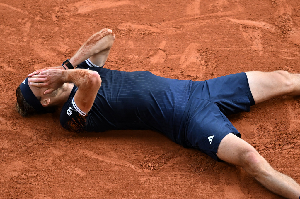 Germany's Alexander Zverev reacts after winning the final tennis match against Italy's Flavio Cobolli at the French Open in Paris, Sunday, June 7, 2026. (AP Photo/Emma Da Silva)
