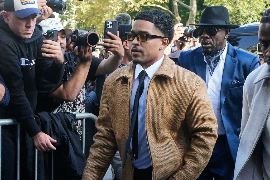 Justin Combs, Sean "Diddy" Combs' son, arrives at Federal Court, in New York, Friday, Oct. 3, 2025. (AP Photo/Richard Drew)