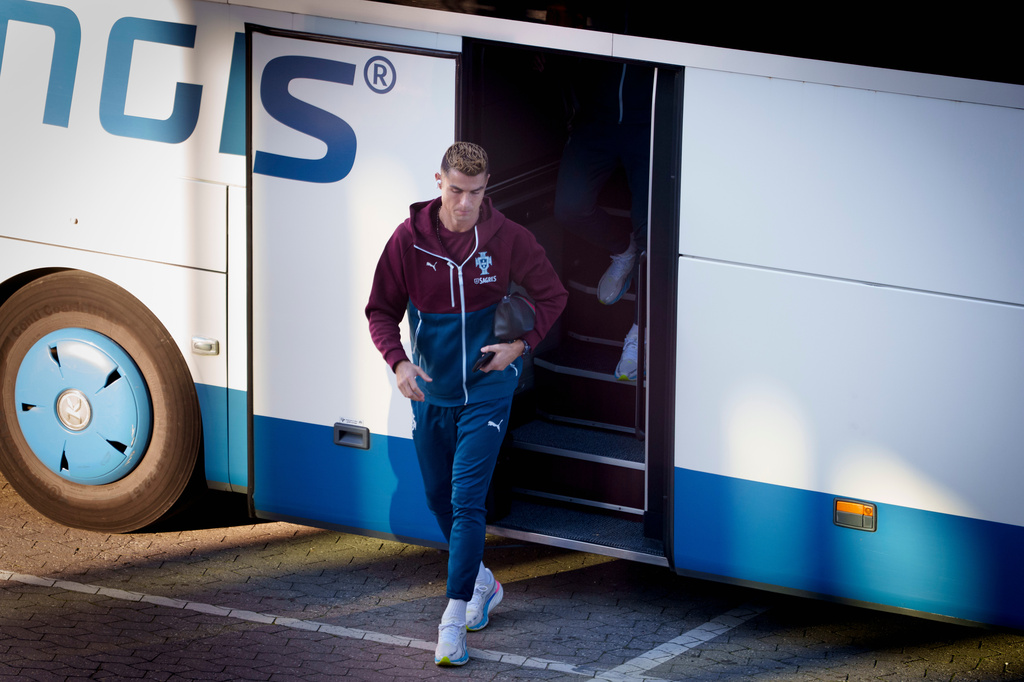 Portugal's Cristiano Ronaldo arrives for training in Copenhagen, Denmark, Wednesday, Sept. 30, 2026, ahead of their Nations League soccer match against Denmark. (Liselotte Sabroe/Ritzau Scanpix via AP)