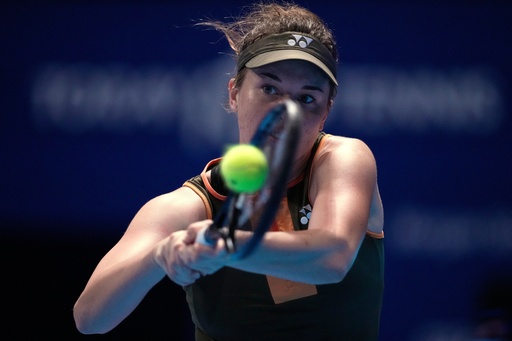 Czech Republic's Linda Noskova plays a shot against Switzerland's Belinda Bencic during the women's singles final at the Pan Pacific Open WTA 500 tennis tournament at Ariake Coliseum, in Tokyo, Sunday, Oct. 26, 2025. (AP Photo/Louise Delmotte) Czech Republic's Linda Noskova plays a shot against Switzerland's Belinda Bencic during the women's singles final at the Pan Pacific Open WTA 500 tennis tournament at Ariake Coliseum, in Tokyo, Sunday, Oct. 26, 2025. (AP Photo/Louise Delmotte)