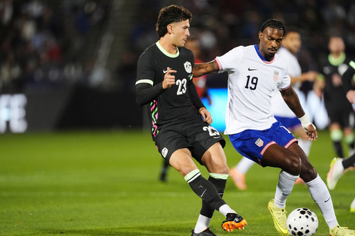 Australia defender Alessandro Circati, left, passes the ball as United States forward Haji Wright defends in the first half of an international friendly soccer match Tuesday, Oct. 14, 2025, in Commerce City, Colo. (AP Photo/David Zalubowski) Australia defender Alessandro Circati, left, passes the ball as United States forward Haji Wright defends in the first half of an international friendly soccer match Tuesday, Oct. 14, 2025, in Commerce City, Colo. (AP Photo/David Zalubowski)