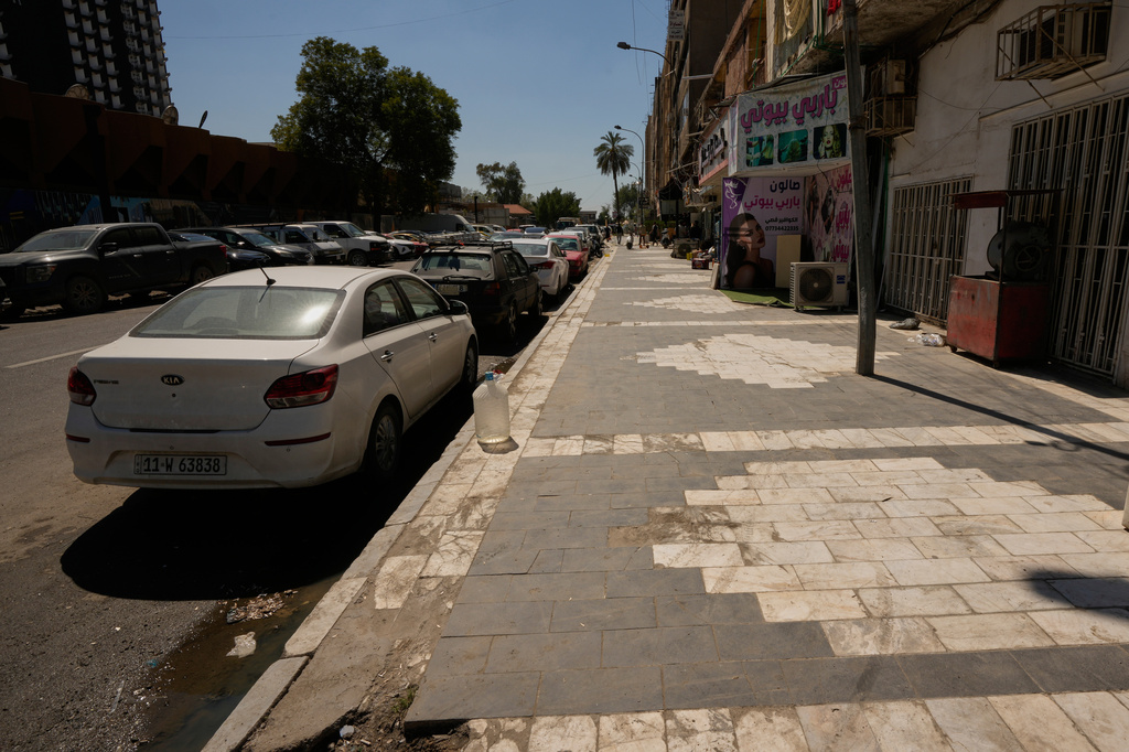 A street view shows the street corner in central Baghdad's Saadoun Street where U.S. journalist Shelly Kittleson was kidnapped in central Baghdad, Iraq, Wednesday, April 1 2026. (AP Photo/ Hadi Mizban)