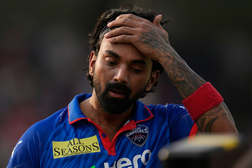 Delhi Capitals' KL Rahul leaves the field at the end of the first inning of the Indian Premier League cricket match between Delhi Capitals and Punjab Kings in New Delhi, India, Saturday, April 25, 2026. (AP Photo/Manish Swarup)
