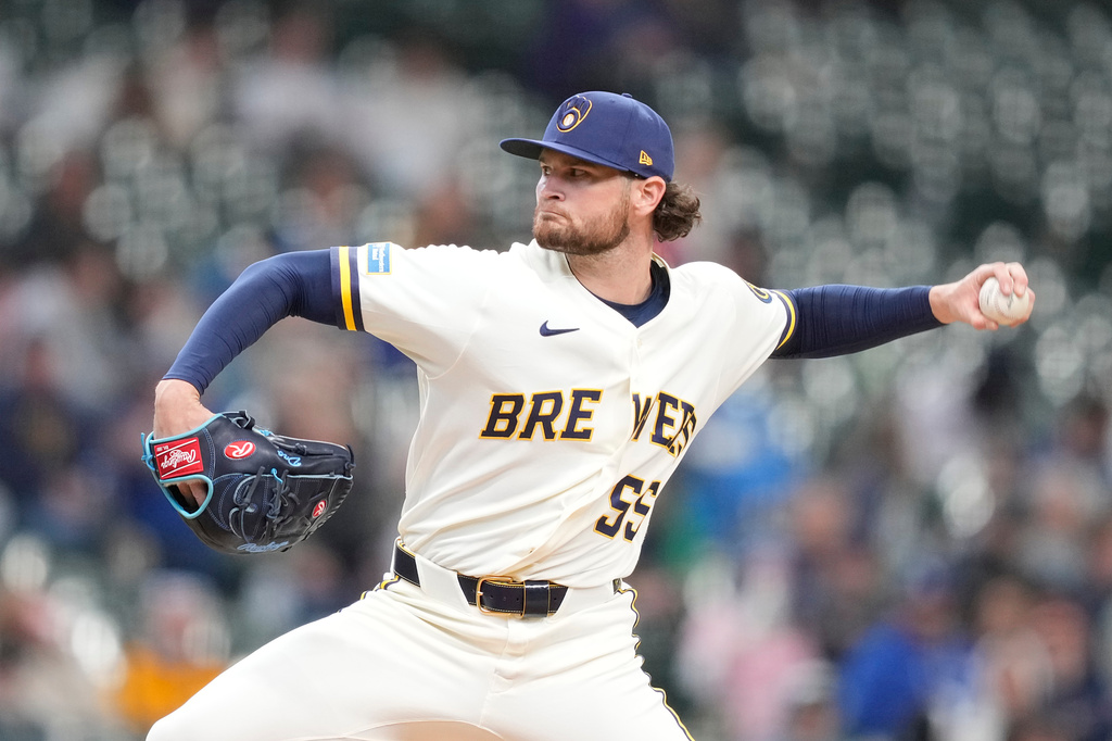 Milwaukee Brewers pitcher Shane Drohan throws during the fourth inning of a baseball game against the Arizona Diamondbacks, Thursday, April 30, 2026, in Milwaukee. (AP Photo/Kayla Wolf)