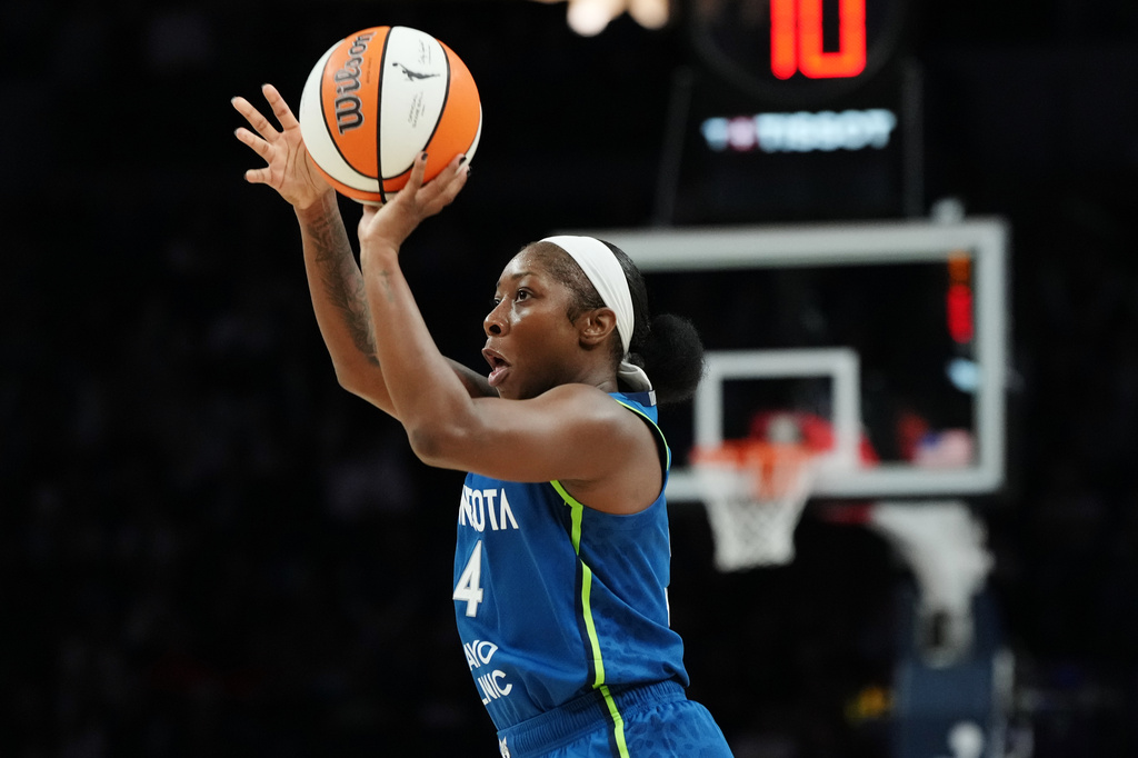 Minnesota Lynx guard Aari McDonald looks to shoot during the second half of a WNBA basketball game against the Indiana Fever, Thursday, Sept. 24, 2026, in Minneapolis. (AP Photo/Ellen Schmidt)