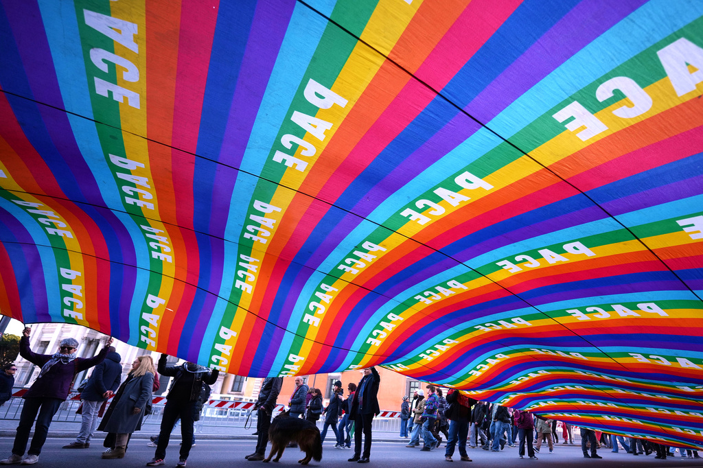 People take part in a national anti-war demonstration organized by "No Kings Italy movement" in Rome, Saturday, March 28, 2026. (AP Photo/Andrew Medichini)